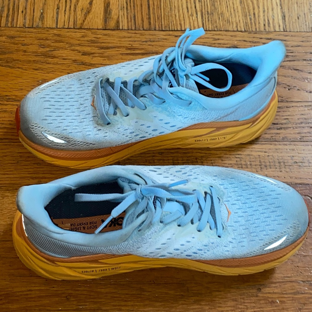 HOKA One One Clifton 8 Sz Women’s 8.5 B Summer Song/Ice Flow Running Sneakers